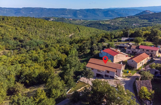 2 bedroom amazing home in Rakotule