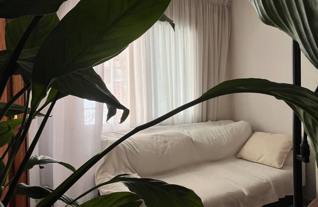 2 bedroom apartment and living room in the authentic neighborhood of Nou Barris, BCN