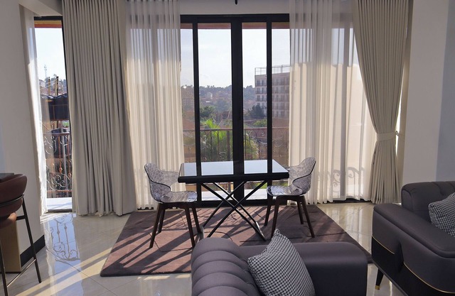2-bedroom apartment in heart of Kampala with AC, WiFi, 24/7 Security service.