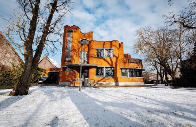 2-Bedroom Apt Above Venti Restaurant – Near Xpo