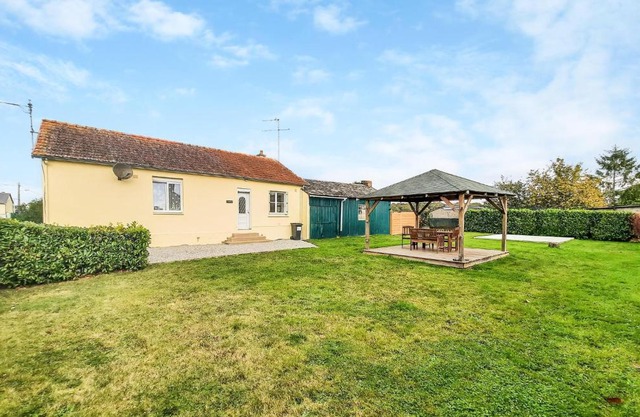 2 Bedroom Awesome Home In Chelun