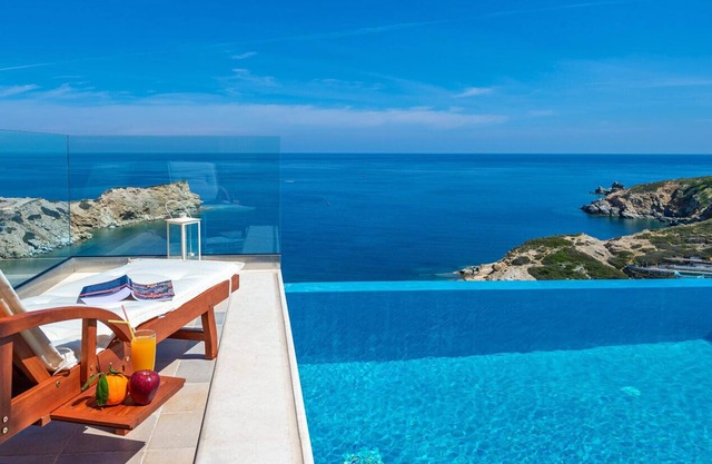 2-bedroom Blue View Villa