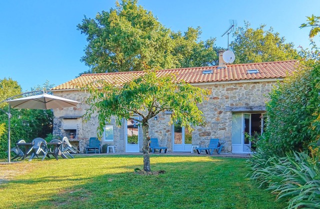 2 bedroom cozy home in Landeronde