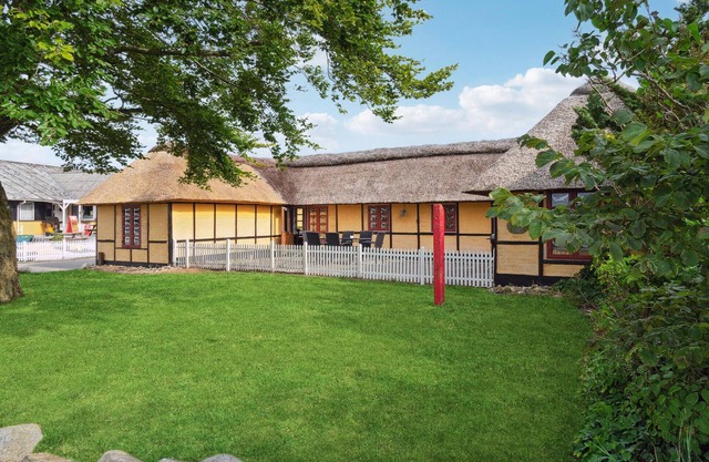 2 bedroom cozy home in Vesløs