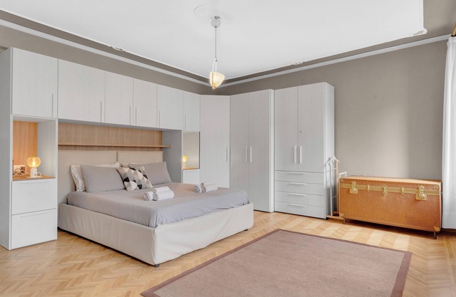 2 Bedroom Family Apartment | 400mt from Old Bridge | A/C + WiFi