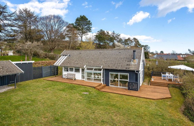 2 bedroom gorgeous home in Ebeltoft