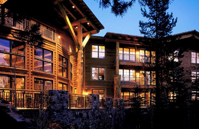 2 Bedroom in Teton Village-5 min. from entrance to Teton National Park!