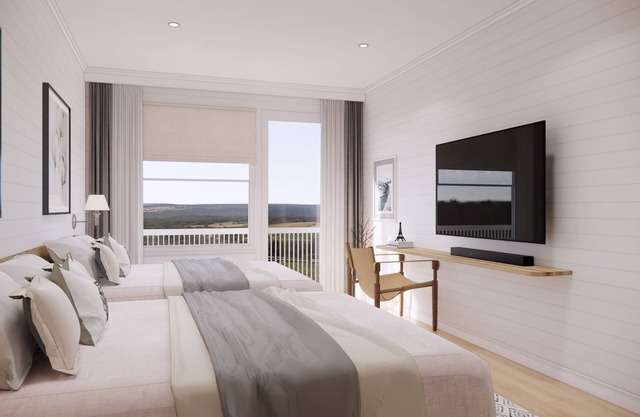 2 Bedroom Junior Suite- Single King/2Queen Beds