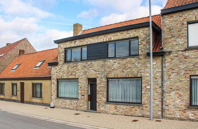 2 bedroom nice home in Damme
