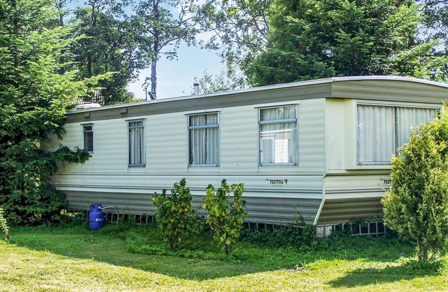 2 bedroom nice (sta)caravan in Darlowo