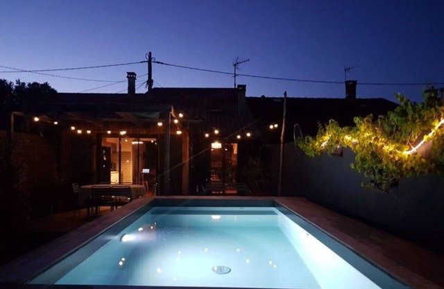 2 Bedroom Private vacation home in Cenon