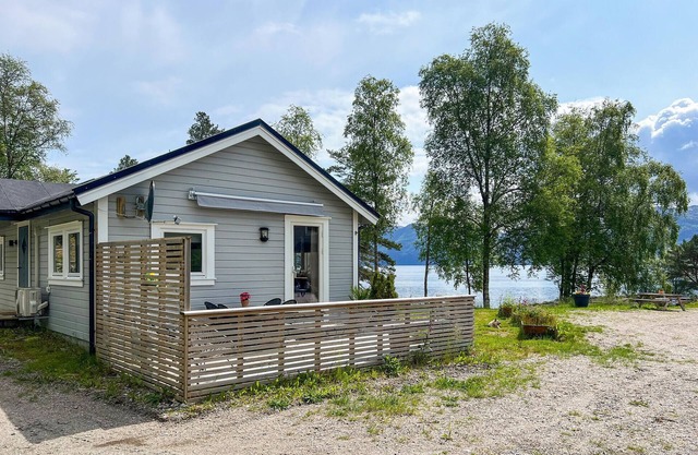 2 bedroom stunning home in Lavik