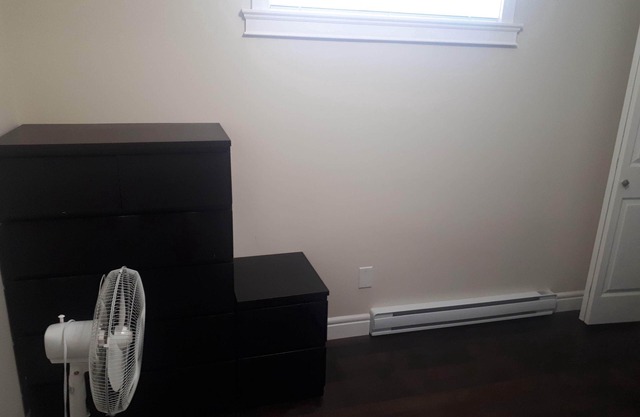 2 Bedroom Suite Fully Furnished with 'BIDET' and plenty of Toilet Paper