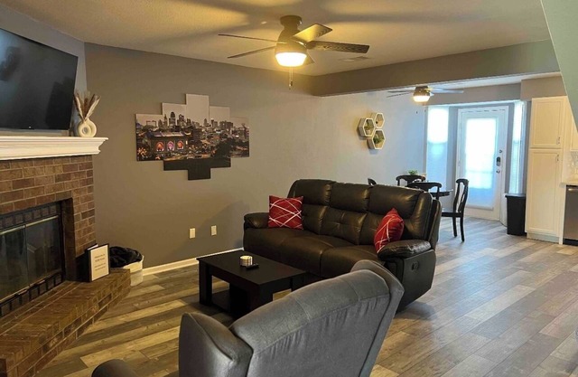 2 Bedroom Townhouse
