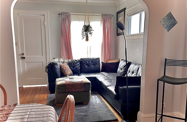 2-bedroom vacation home just 16 minutes to MSP airport.