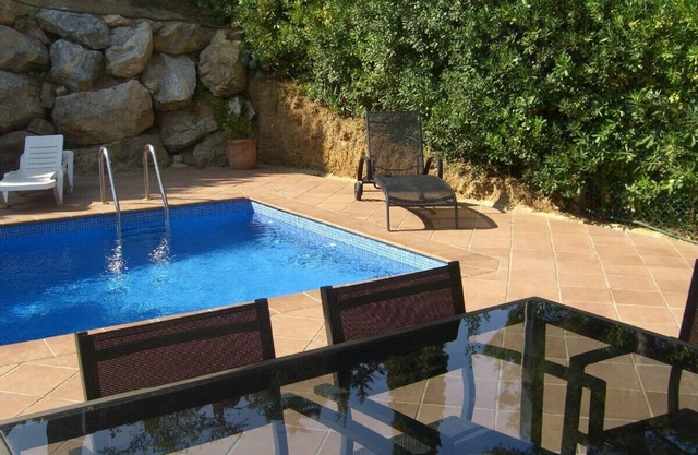 2 Bedroom villa private swimming pool free wifi
