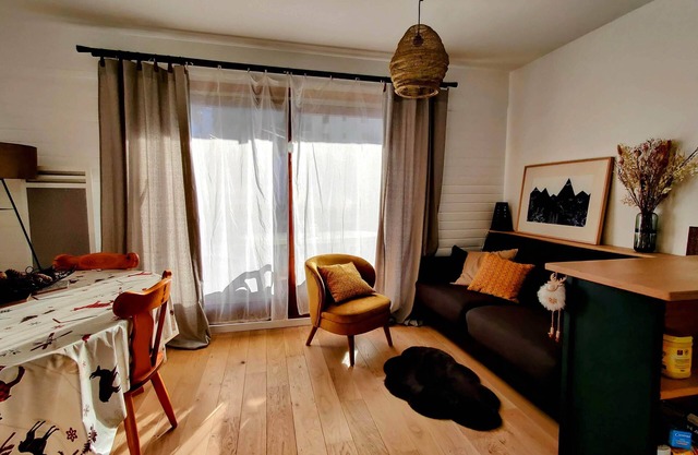 2* CLASSIFIED apartment - 3 rooms + large terrace! Next to the lifts -