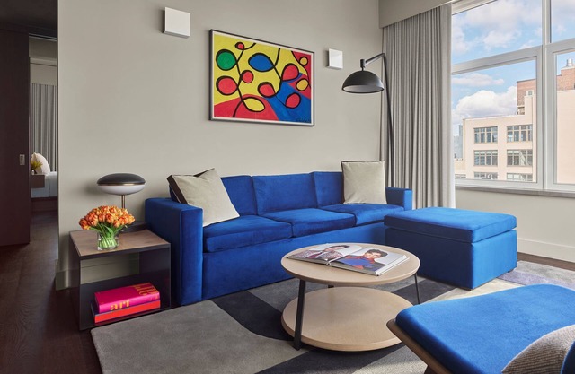 2 Family-friendly Horizon Suites at ModernHaus SoHo, Rooftop Pool, Pets Allowed!