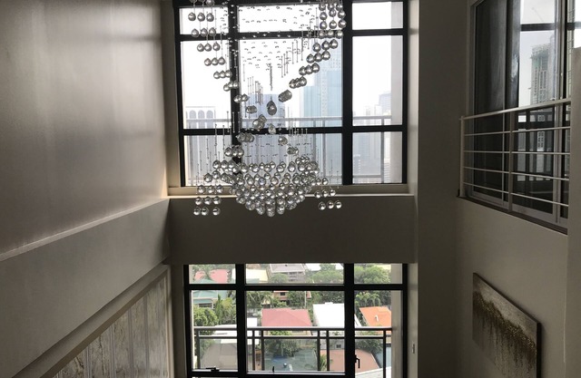 ❤️2 Floor Penthouse | 5 Balconies | Huge Round Bed