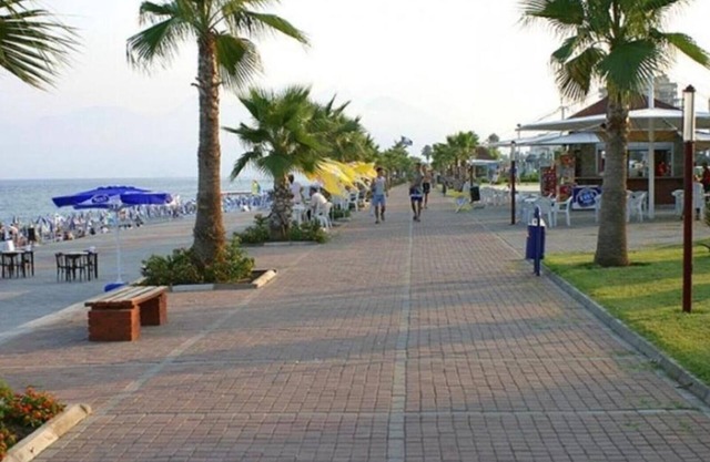 2.Green Villa in BELEK, 10BEDS, PRIVATE POOL & GARDEN, Full Triplex Villa