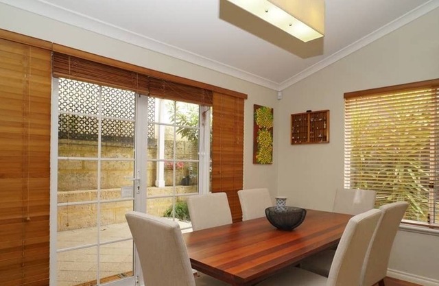 2 Minutes to Morley Galleria 3BR 2 BTH