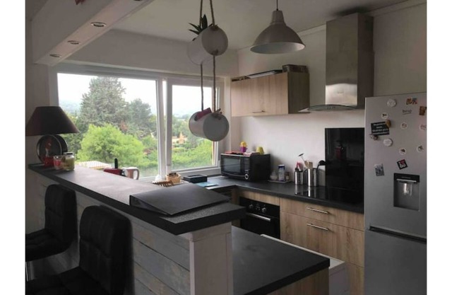 2 Rooms Quiet area Free parking