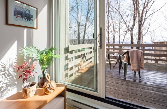 22 Village Run 3 Bedroom Condo by RedAwning