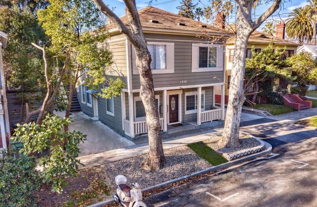 23-3 · Historic Charm with parking in center of Midtown!