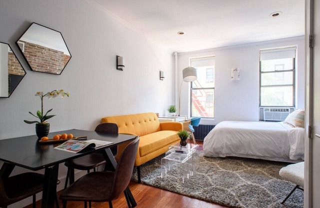 24-10 Studio in Prime Gramercy WD in Unit