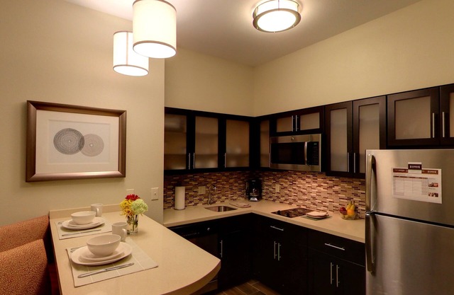 24-Hour Business Center + Fitness Center + Indoor Pool | Studio Close to University of Michigan