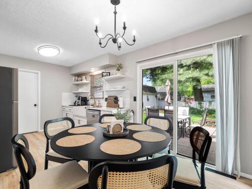 291 Hunter Ave bungalow