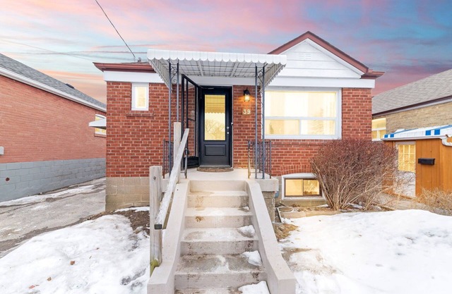 2Bedroom+1Bathroom+I Parking East-York bungalow