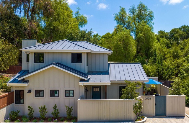 2Br/2Br New & Stylish Cottage - Downtown Los Olivos