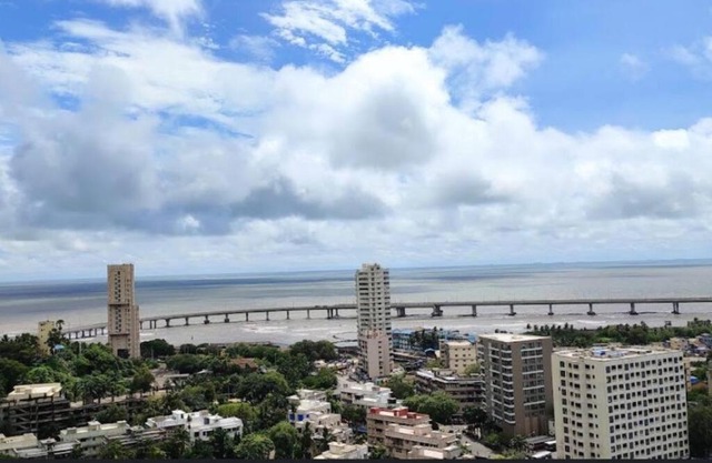 2BR Sea view service apartment worli By Florastays