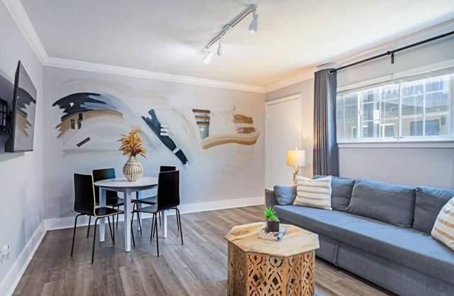 2BR The TMC Flats 09! Hermann Park! Zoo! ⭐️⭐️⭐️⭐️⭐️