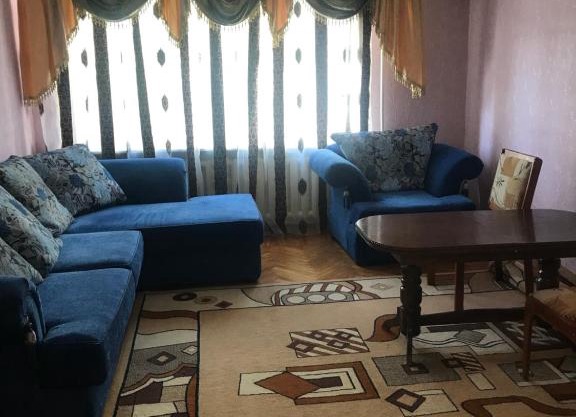 3х Комн кВ посуточно и по часам район Галактика