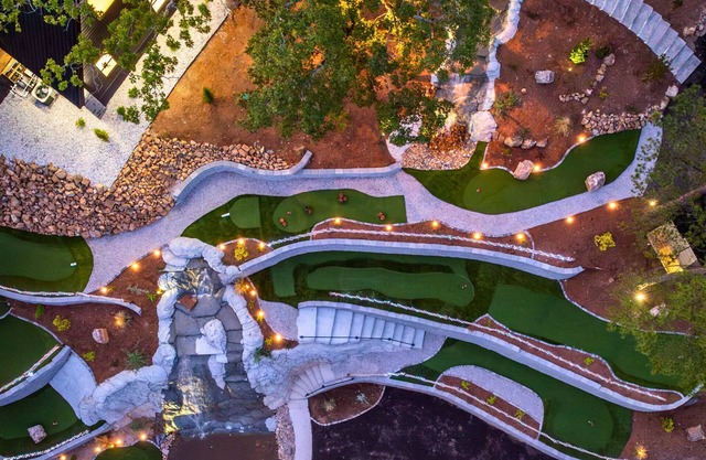 3 A-Frame Retreats with Pools Near Hot Springs