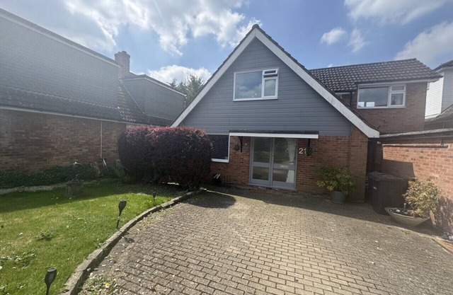 3 Bed with parking ideal for families