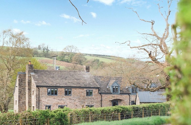 3 bedroom accommodation in Boughrood Brecon