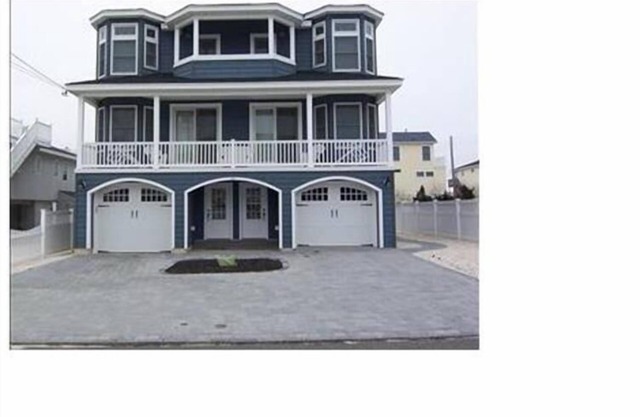 3 bedroom accommodation in North Beach Haven