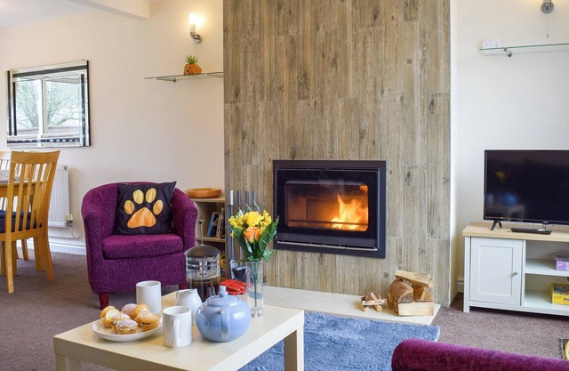 3 bedroom accommodation in Asfordby, Near Melton Mowbray
