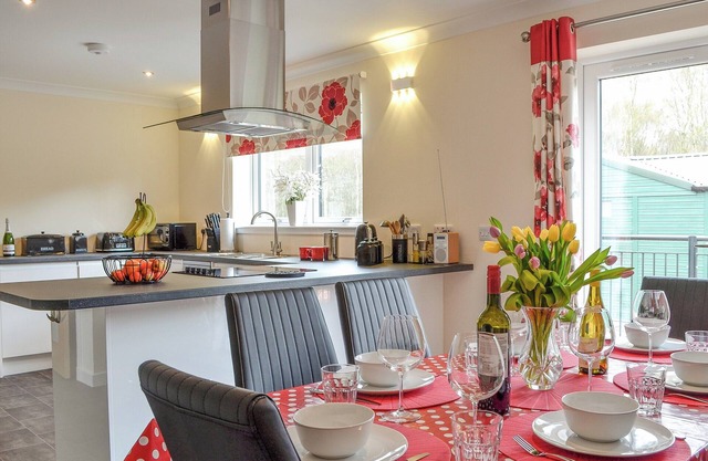 3 bedroom accommodation in Laurencekirk
