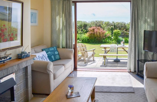 3 bedroom accommodation in Church Bay, Anglesey