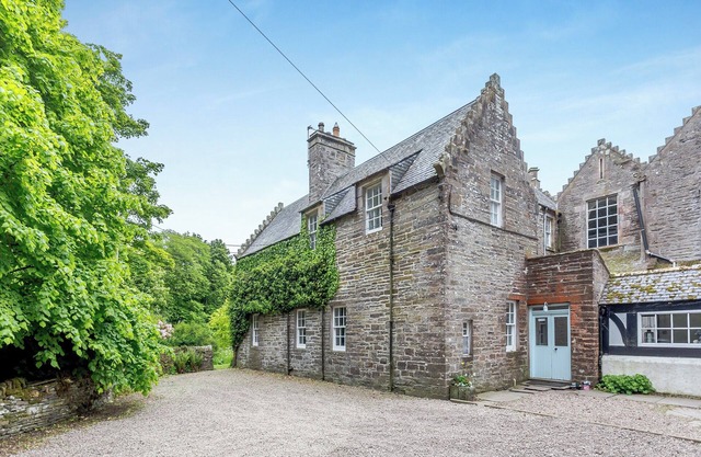 3 bedroom accommodation in Lyth, near Wick