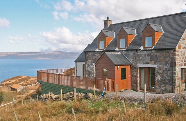 3 bedroom accommodation in Fearnmore, near Applecross