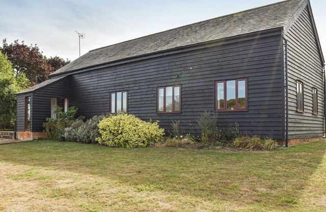 3 bedroom accommodation in Leys Barn
