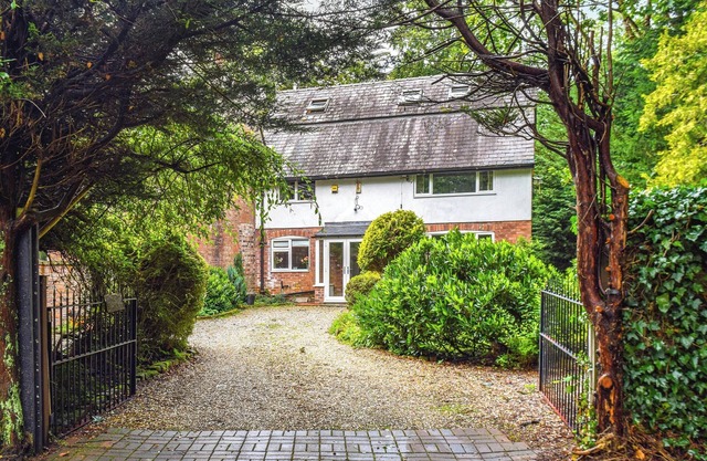 3 bedroom accommodation in Halsall, near Ormskirk