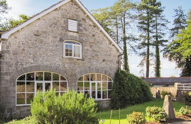 3 bedroom accommodation in Llandybie
