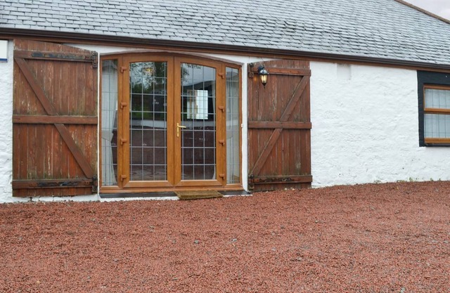 3 bedroom accommodation in Hangingshaw, near Lockerbie
