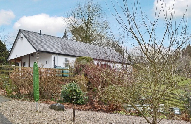 3 bedroom accommodation in Llanfair Caereinion, near Welshpool